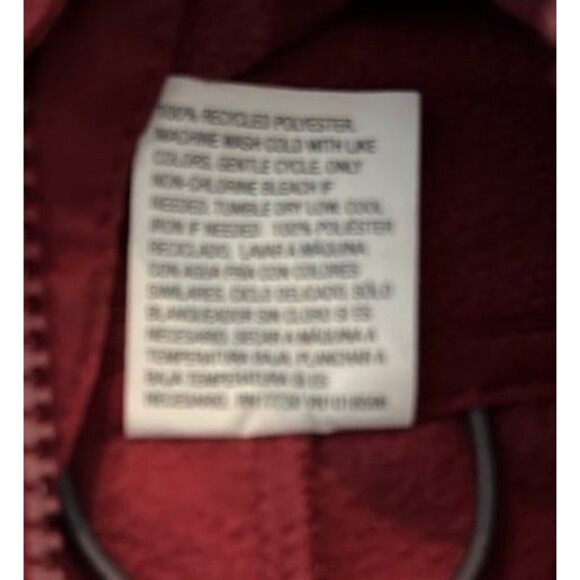 NWT Men’s Red Hoodie Fleece Hooded Sweatshirt Recycled Sustainable Sz Small - Picture 9 of 9